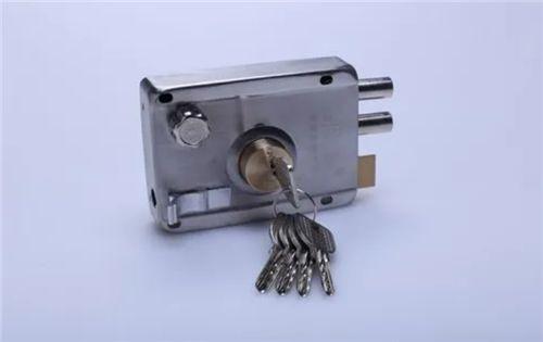 国产隐形门锁安装视频讲解,视频详解，轻松上手