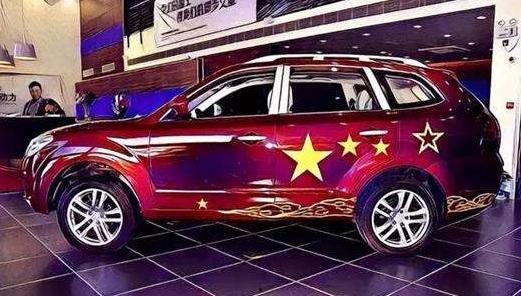 国产车对撞鬼子车视频